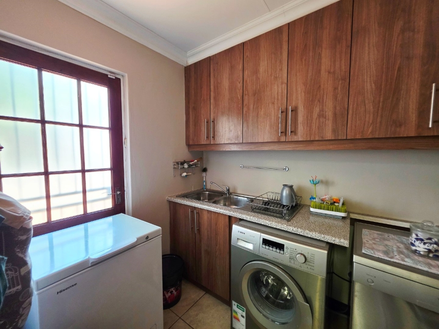 3 Bedroom Property for Sale in Universitas Free State
